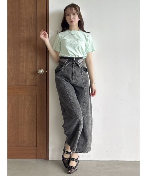 dazzlin（ダズリン）の「Optimistic PrismTシャツ（Tシャツ/カットソー・レディース・ブラック/ミント/ブルー/オフホワイト/ライトグリーン/グリーン/ピンク・FREE）」の15枚目の写真