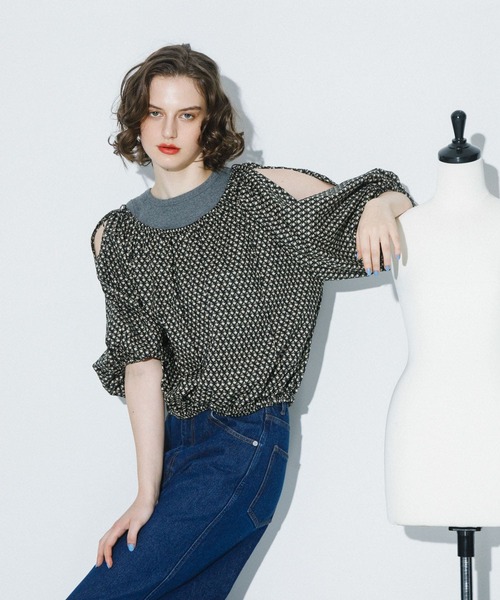 KBF（ケイビーエフ）の「2WAYフラワープリントブラウス（シャツ/ブラウス・レディース・ホワイト系その他/グリーン系その他/ブラック系その他・ONE）」の15枚目の写真