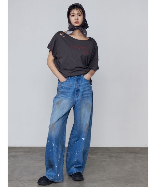 EMODA(エモダ)の「ペインティングライクルーズジーンズ(デニムパンツ・レディース・ブラック/ライトブルー・SMALL/MEDIUM)」の8枚目の写真