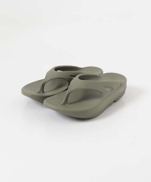 OOFOS（ウーフォス）の「OOFOS　OOriginal（サンダル・レディース・ベージュ/ブラック/グレー/カーキ・6/7/8/5）」の4枚目の写真
