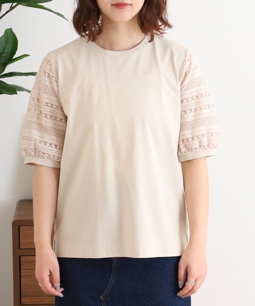 BRODIAEA(ブローディア)の「BRODIAEA 袖レース切り替えカットソー 半袖(Tシャツ/カットソー・レディース・ベージュ/ブラック/オフホワイト・40)」の10枚目の写真