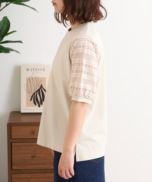 BRODIAEA(ブローディア)の「BRODIAEA 袖レース切り替えカットソー 半袖(Tシャツ/カットソー・レディース・ベージュ/ブラック/オフホワイト・40)」の11枚目の写真