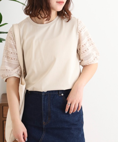 BRODIAEA(ブローディア)の「BRODIAEA 袖レース切り替えカットソー 半袖(Tシャツ/カットソー・レディース・ベージュ/ブラック/オフホワイト・40)」の6枚目の写真