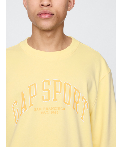 GAP(ギャップ)の「オーバーサイズ GAPグラフィック フレンチテリー クルーネックスウェット(ユニセックス)(スウェット・メンズ・ブルー/イエロー/グリーン/ピンク/オフホワイト/ブラック・S/M/L/XL/XS)」の11枚目の写真