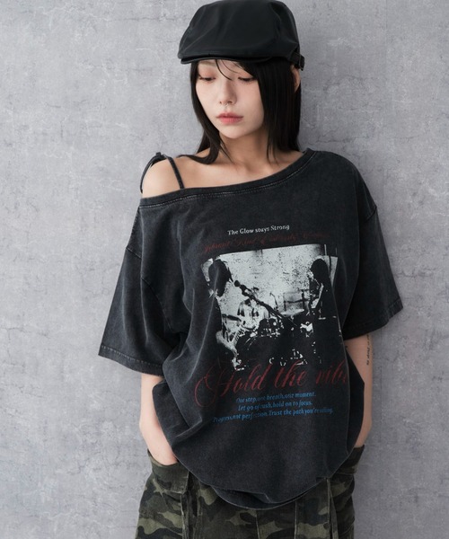 WEGO(ウィゴー)の「WEGO/2WAYグラフィックワンショルBIGT(Tシャツ/カットソー・レディース・その他4/ホワイト/その他1/その他2/その他3/その他5/ネイビー/その他8/その他7/その他6/その他10/その他9/その他12/ブラウン/その他11・FREE)」の14枚目の写真