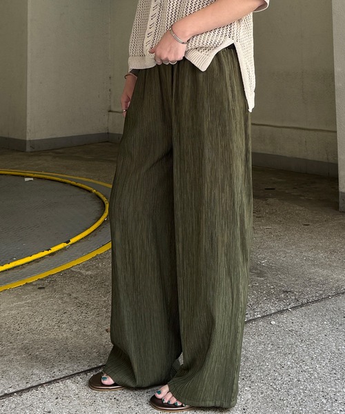 LBC（エルビーシー）の「美脚可能★エアプリーツワイドイージーパンツ（その他パンツ・レディース・ブラック/ベージュ/ダークオリーブ/チャコールグレー/その他26・M/L）」の10枚目の写真