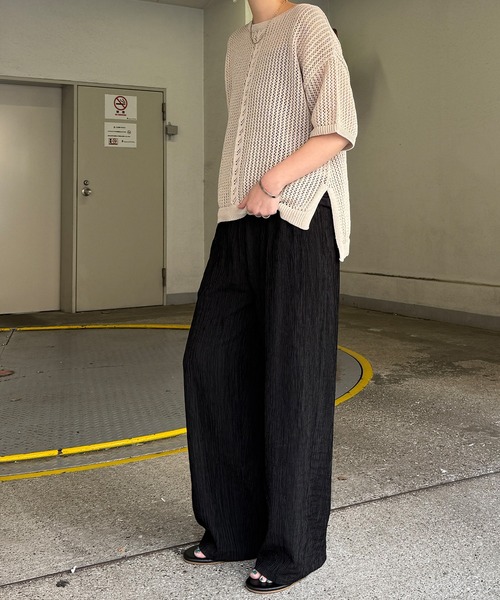 LBC（エルビーシー）の「美脚可能★エアプリーツワイドイージーパンツ（その他パンツ・レディース・ブラック/ベージュ/ダークオリーブ/チャコールグレー/その他26・M/L）」の13枚目の写真