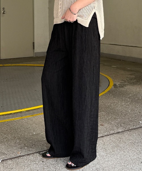 LBC（エルビーシー）の「美脚可能★エアプリーツワイドイージーパンツ（その他パンツ・レディース・ブラック/ベージュ/ダークオリーブ/チャコールグレー/その他26・M/L）」の11枚目の写真