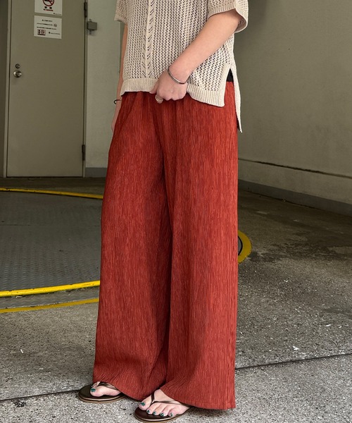 LBC（エルビーシー）の「美脚可能★エアプリーツワイドイージーパンツ（その他パンツ・レディース・ブラック/ベージュ/ダークオリーブ/チャコールグレー/その他26・M/L）」の9枚目の写真