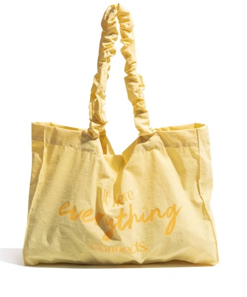 ANOTHER S（アナザーエス）の「クシュクシュギャザー持ち手ドロストショルダーバッグ大容量（ショルダーバッグ・レディース・ブラック/レッド/ピンク/イエロー/ブルー・FREE）」の4枚目の写真