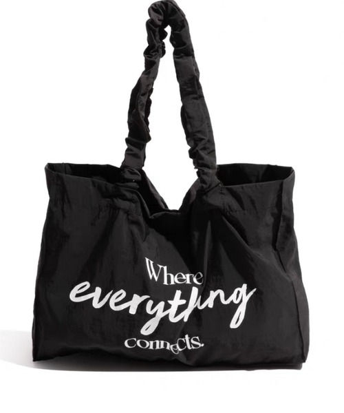 ANOTHER S（アナザーエス）の「クシュクシュギャザー持ち手ドロストショルダーバッグ大容量（ショルダーバッグ・レディース・ブラック/レッド/ピンク/イエロー/ブルー・FREE）」の2枚目の写真