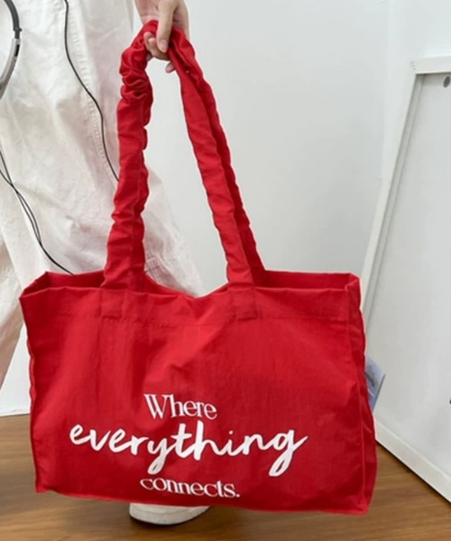 ANOTHER S（アナザーエス）の「クシュクシュギャザー持ち手ドロストショルダーバッグ大容量（ショルダーバッグ・レディース・ブラック/レッド/ピンク/イエロー/ブルー・FREE）」の6枚目の写真