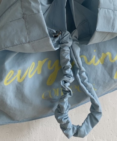 ANOTHER S（アナザーエス）の「クシュクシュギャザー持ち手ドロストショルダーバッグ大容量（ショルダーバッグ・レディース・ブラック/レッド/ピンク/イエロー/ブルー・FREE）」の13枚目の写真