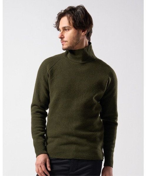 wjk（ダヴルジェイケイ）の「back pile mock-neck（ニット/セーター・メンズ・ブラック/ライトベージュ/オフホワイト/ダークカーキ・SMALL/MEDIUM/LARGE/X-LARGE）」の11枚目の写真