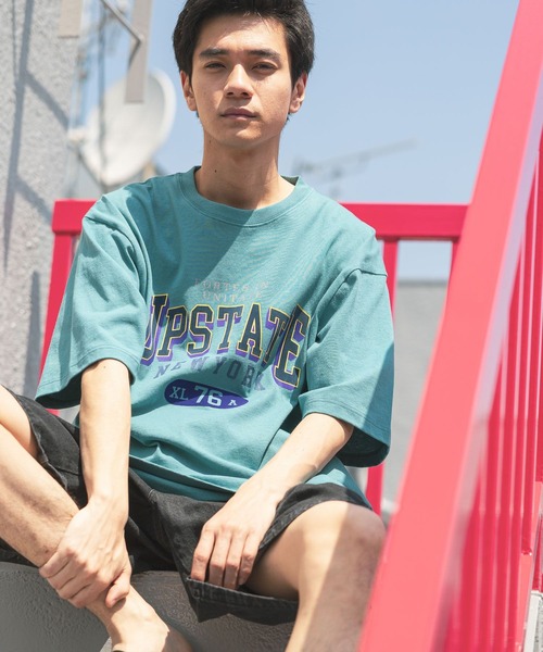 niko and...（ニコアンド）の「アソートカレッジロゴTシャツ（Tシャツ/カットソー・メンズ・マスタード/ネイビー/グリーン/オフホワイト・LARGE/MEDIUM）」の2枚目の写真