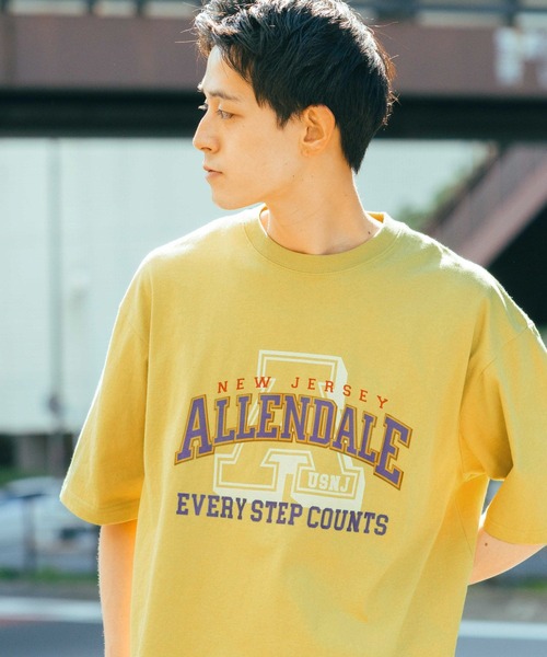 niko and...（ニコアンド）の「アソートカレッジロゴTシャツ（Tシャツ/カットソー・メンズ・マスタード/ネイビー/グリーン/オフホワイト・LARGE/MEDIUM）」の4枚目の写真