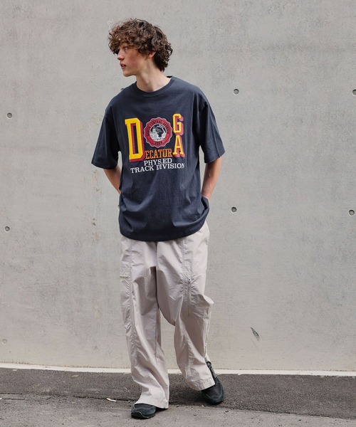 niko and...（ニコアンド）の「アソートカレッジロゴTシャツ（Tシャツ/カットソー・メンズ・マスタード/ネイビー/グリーン/オフホワイト・LARGE/MEDIUM）」の13枚目の写真