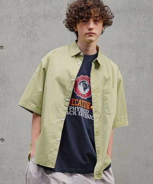 niko and...（ニコアンド）の「アソートカレッジロゴTシャツ（Tシャツ/カットソー・メンズ・マスタード/ネイビー/グリーン/オフホワイト・LARGE/MEDIUM）」の16枚目の写真