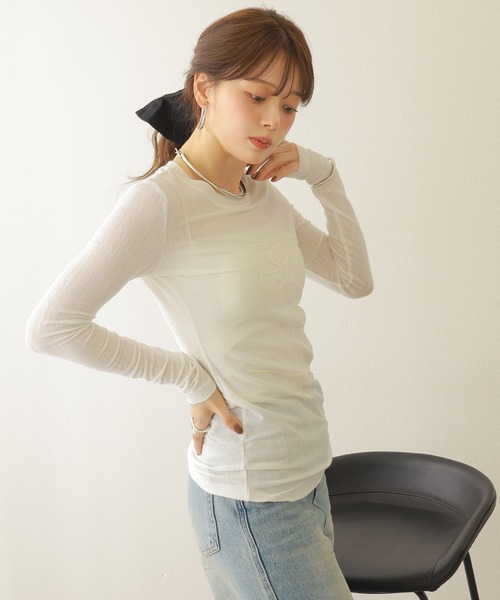 LAULEN(ローレン)の「embroidery sheer tops /コード刺繍 シアー クルーネック トップス(Tシャツ/カットソー・レディース・ホワイト・FREE)」の3枚目の写真