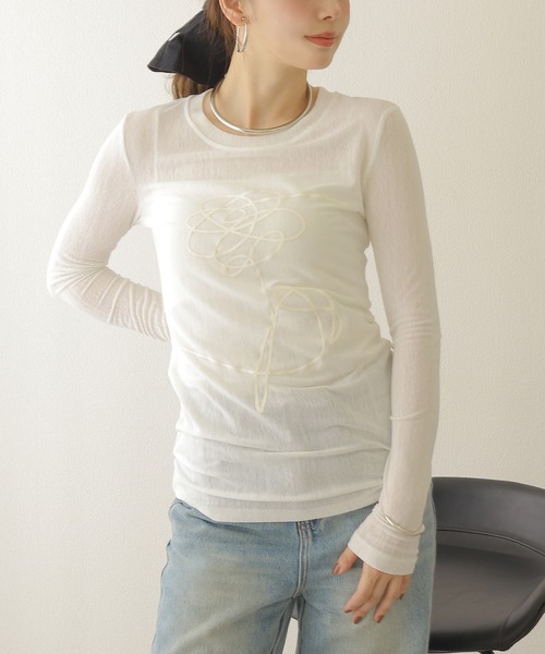 LAULEN(ローレン)の「embroidery sheer tops /コード刺繍 シアー クルーネック トップス(Tシャツ/カットソー・レディース・ホワイト・FREE)」の4枚目の写真