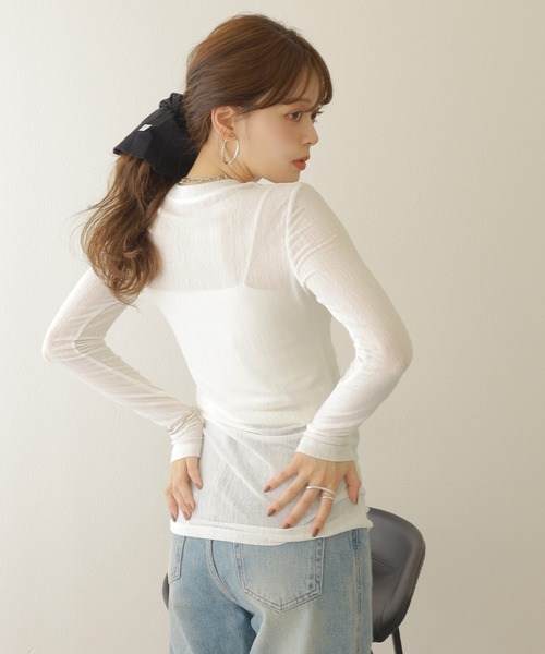 LAULEN(ローレン)の「embroidery sheer tops /コード刺繍 シアー クルーネック トップス(Tシャツ/カットソー・レディース・ホワイト・FREE)」の5枚目の写真