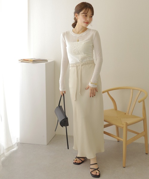 LAULEN(ローレン)の「embroidery sheer tops /コード刺繍 シアー クルーネック トップス(Tシャツ/カットソー・レディース・ホワイト・FREE)」の8枚目の写真
