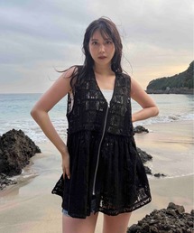 AS KNOW AS plus（アズノゥアズプラス）の「●ぺプラムジップVネックベスト（ベスト）」