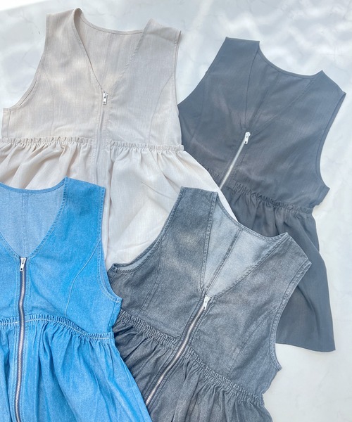 AS KNOW AS plus(アズノゥアズプラス)の「●ぺプラムジップVネックベスト(ベスト・レディース・ブルー系/ベージュ/ブラック系/ブラック/グレー系その他・FREE)」の11枚目の写真