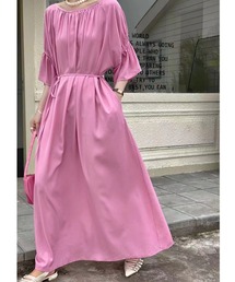 袖フリル紐付きワンピース