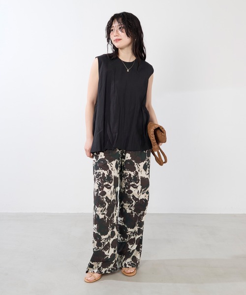 normment（ノーメント）の「【normment】バルーンノースリーブブラウス-BALLOON N/S BLOUSE（シャツ/ブラウス・レディース・オリーブ/ブラック・FREE）」の5枚目の写真