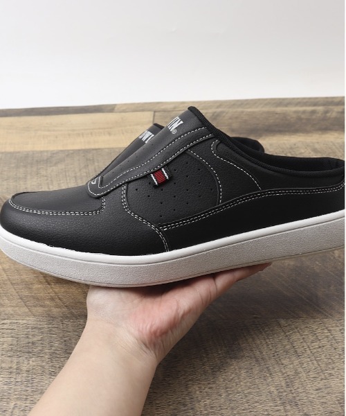 EDWIN(エドウィン)の「EDWIN 軽量スリッポン(スリッポン・メンズ・ホワイト/ブラック・25.5cm/26cm/26.5cm/25cm/27cm)」の3枚目の写真