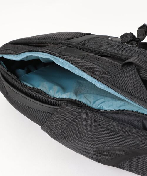 THULE(スーリー )の「《THULE》ACCENT BACKPACK 26L(バックパック/リュック・メンズ・ブラック・フリー)」の5枚目の写真