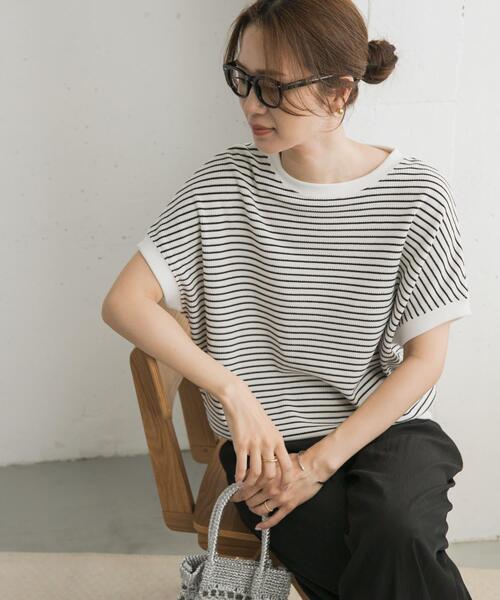 URBAN RESEARCH DOORS（アーバンリサーチドアーズ）の「タックフライスフレンチTシャツ（Tシャツ/カットソー・レディース・ホワイト系その他/ネイビー/ナチュラル/ライトブルー・MEDIUM）」の11枚目の写真