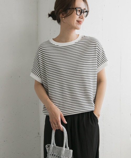 URBAN RESEARCH DOORS（アーバンリサーチドアーズ）の「タックフライスフレンチTシャツ（Tシャツ/カットソー・レディース・ホワイト系その他/ネイビー/ナチュラル/ライトブルー・MEDIUM）」の6枚目の写真