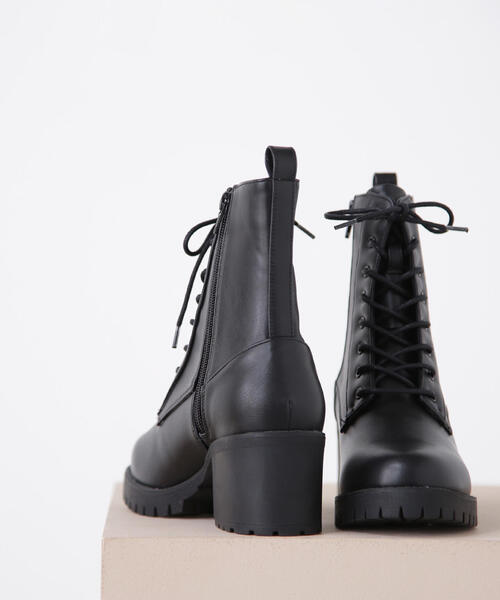 NATURAL BEAUTY BASIC（ナチュラルビューティーベーシック）の「◇レースアップミドルブーツ（ブーツ・レディース・ダークブラウン/ブラック・SMALL/MEDIUM/LARGE）」の5枚目の写真