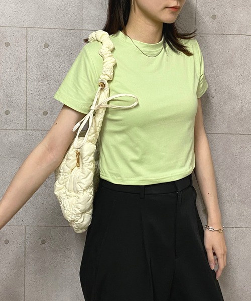 NANEA(ナネア)の「クロップド丈Tシャツ(Tシャツ/カットソー・レディース・オレンジ/パープル/ネイビー/グリーン/ホワイト/アイボリー/ブラック/グレー・フリー)」の1枚目の写真