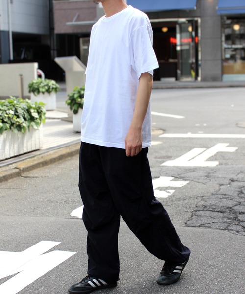 United Athle(ユナイテッドアスレ)の「【UNITED ATHLE】ユナイテッドアスレ 4.7オンス レギュラー フィット Tシャツ(Tシャツ/カットソー・メンズ・ホワイト/ブラック/グレー/インディゴブルー/サンドベージュ/スミクロ/グレイッシュブルー/スモーキーグリーン系・M/L/XL)」の9枚目の写真