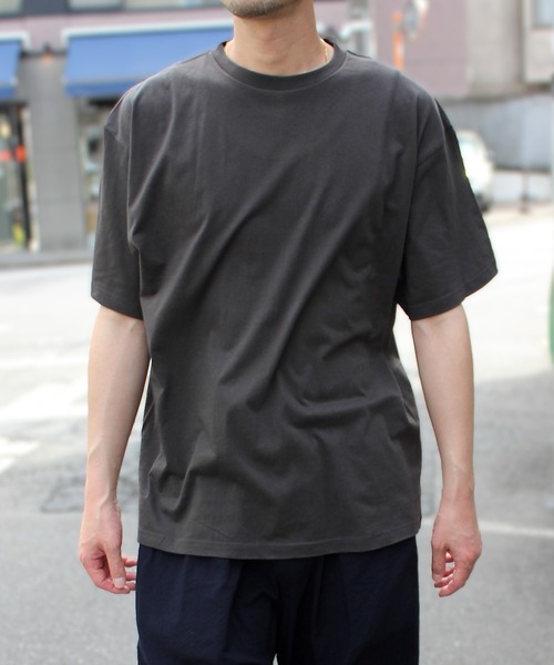 United Athle(ユナイテッドアスレ)の「【UNITED ATHLE】ユナイテッドアスレ 4.7オンス レギュラー フィット Tシャツ(Tシャツ/カットソー・メンズ・ホワイト/ブラック/グレー/インディゴブルー/サンドベージュ/スミクロ/グレイッシュブルー/スモーキーグリーン系・M/L/XL)」の16枚目の写真