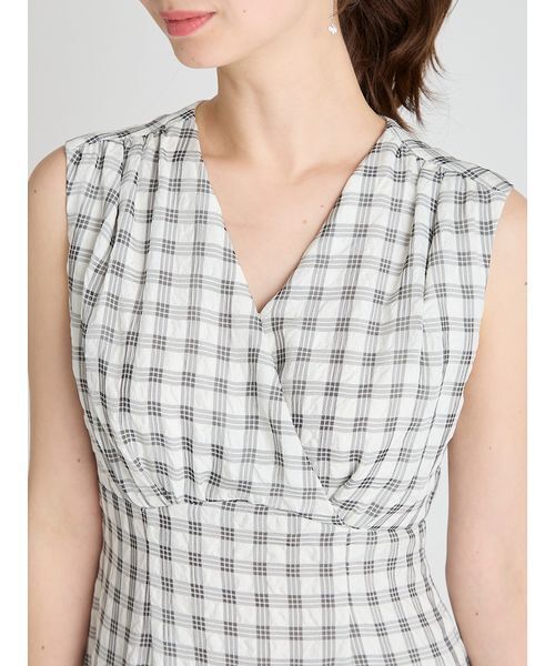 CELFORD(セルフォード)の「サッカーチェックワンピース(ワンピース・レディース・マルチ/ブラック/クリーム・38/36)」の8枚目の写真