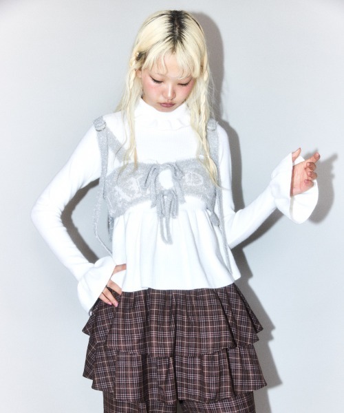 Candy Stripper（キャンディストリッパー）の「PEPLUM TURTLE ニット（ニット/セーター・レディース・ヘザーグレー/アイボリー/ブラック・FREE）」の4枚目の写真