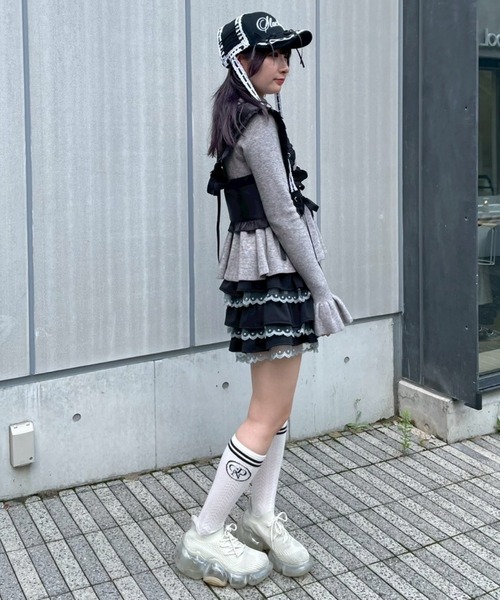 Candy Stripper（キャンディストリッパー）の「PEPLUM TURTLE ニット（ニット/セーター・レディース・ヘザーグレー/アイボリー/ブラック・FREE）」の17枚目の写真