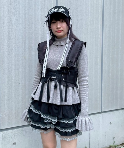 Candy Stripper（キャンディストリッパー）の「PEPLUM TURTLE ニット（ニット/セーター・レディース・ヘザーグレー/アイボリー/ブラック・FREE）」の13枚目の写真