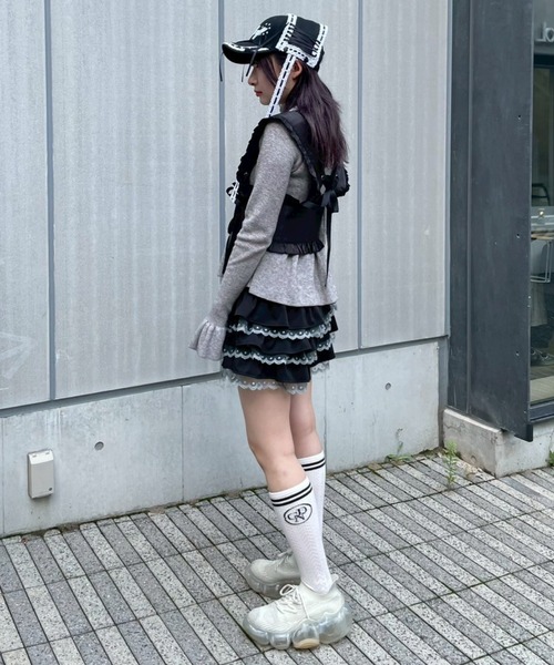 Candy Stripper（キャンディストリッパー）の「PEPLUM TURTLE ニット（ニット/セーター・レディース・ヘザーグレー/アイボリー/ブラック・FREE）」の18枚目の写真