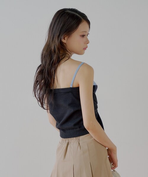 Chico（チコ）の「紐取り外しフロント巻きニットベア（キャミソール・レディース・グレー/ベージュ/ブラック・FREE）」の9枚目の写真