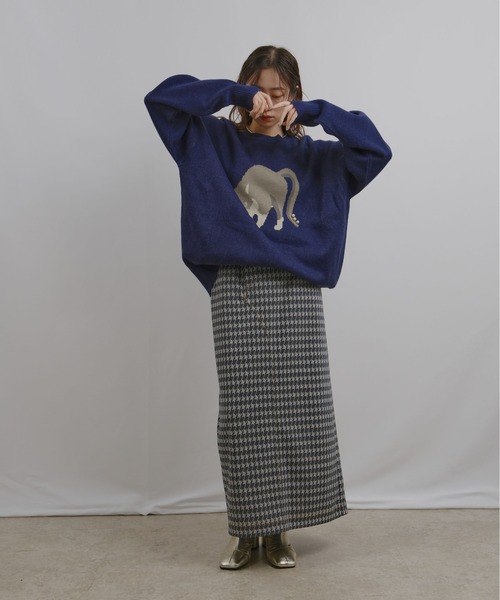 パール付きネコニット