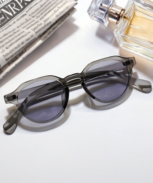 FUNALIVE(ファンアライブ)の「BOSTON /ROUND/OVAL RETRO SUNGLASSES(サングラス・メンズ・ブラック系1/ライトグレー系2/ブルー系1/ベージュ系1/ライトグリーン系1/ブラック系2/ダークグリーン系1/グレー系1/ベージュ系2/ブルー系2/ライトグレー系3/ライトグリーン系2/ブルー系3/ブラウン系2/グレー系2/ブルー系その他/ブラウン系その他/ブラウン系1/ライトグレー系1/ブラック系その他/グリーン系1/ライトグレー系4/ブラウン系4/ブラック系3/ブラウン系5/ダークグリーン系2/ブルー系4/ベージュ系3/グレー系4/ブラック系4・FREE)」の11枚目の写真