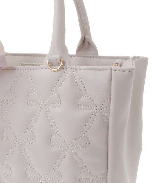 Maison de FLEUR スカーフ付きリボンキルティング2Wayトート スカーフ付きリボンキルティング2Wayトート / Maison de FLEUR