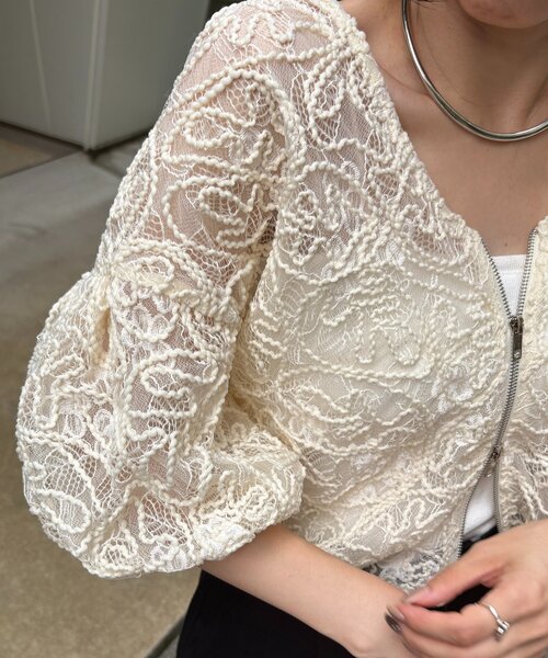 CAPRICIEUX LE'MAGE（カプリシューレマージュ）の「コードレースジップブルゾン（ブルゾン・レディース・ブラック/アイボリー・FREE）」の5枚目の写真