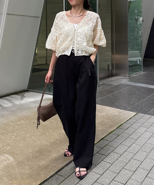 CAPRICIEUX LE'MAGE（カプリシューレマージュ）の「コードレースジップブルゾン（ブルゾン・レディース・ブラック/アイボリー・FREE）」の8枚目の写真