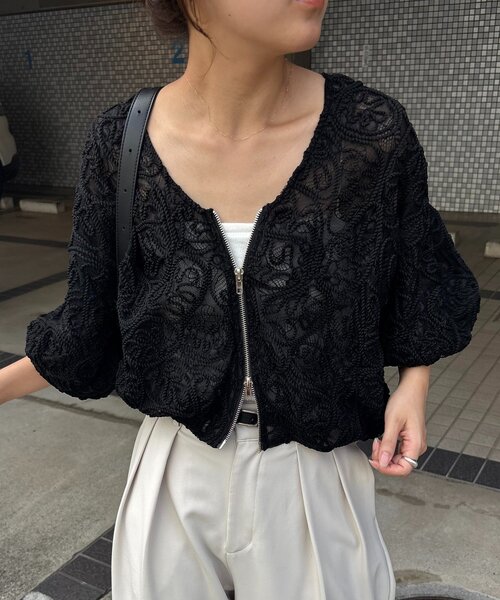 CAPRICIEUX LE'MAGE（カプリシューレマージュ）の「コードレースジップブルゾン（ブルゾン・レディース・ブラック/アイボリー・FREE）」の11枚目の写真